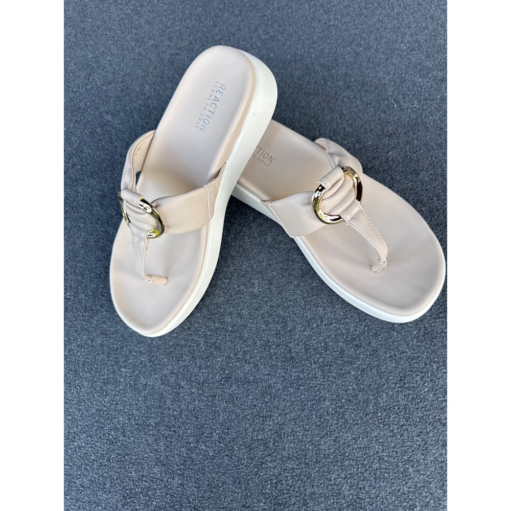 Kenneth Cole Reaction Womens Nude Beige Thong Platform Sandals Gold Ring Detail